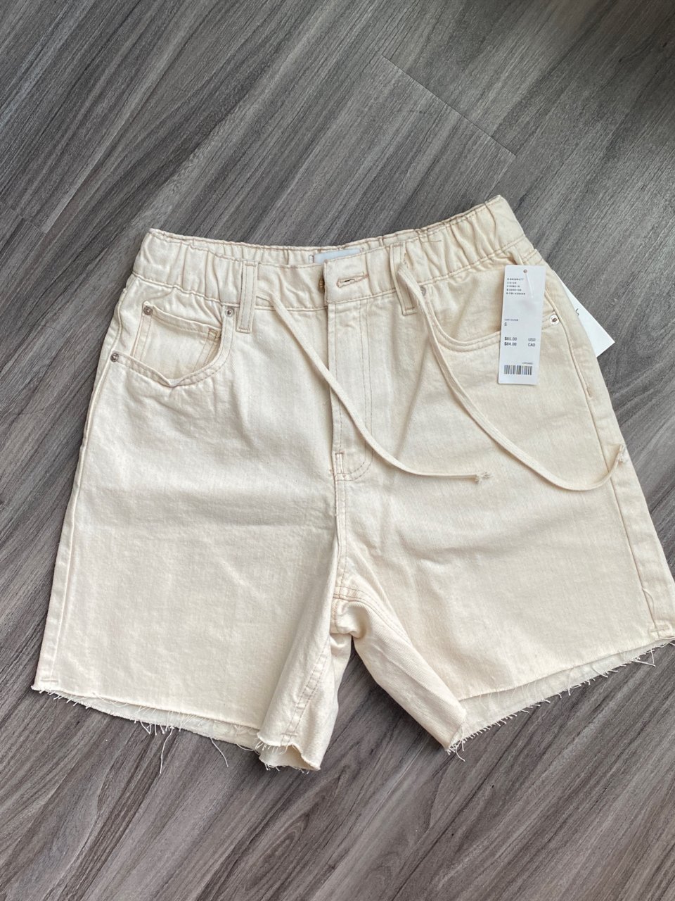 UO羊毛小记｜$8.17的乳白色牛仔短裤...