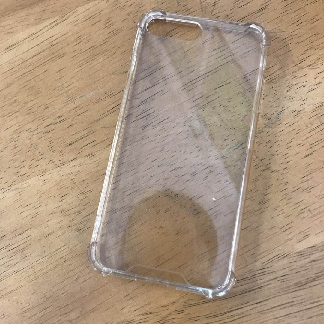 iPhone 透明殻