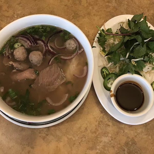 Vietnamese Style Hot And Sour Broth