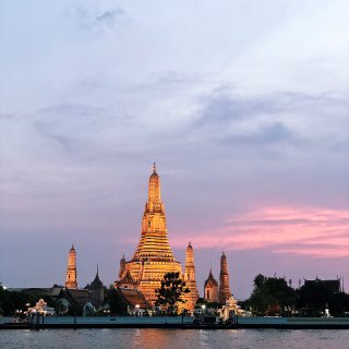 泰国🇹🇭闪闪發光郑王庙🌟绝佳视野的河畔第...