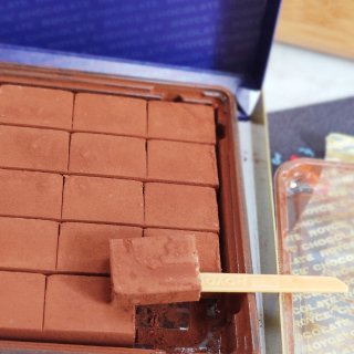 北海道高颜值低卡巧克力ROYCE...