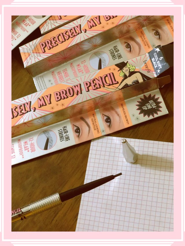 【benefit】贝玲妃极细眉笔