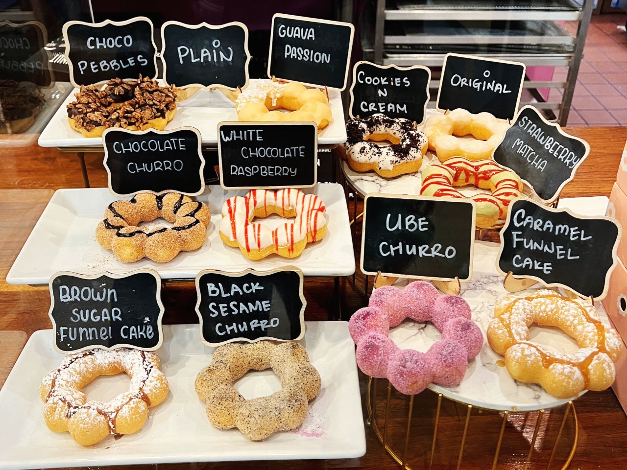 湾区最爱的甜甜圈MOCHINUT...