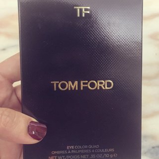 Tom Ford 必入眼影盤|20 di...