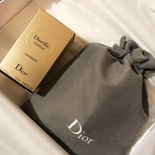 Dior新年礼盒（买一送6）...