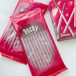 【Pocky】巧克力草莓饼干...