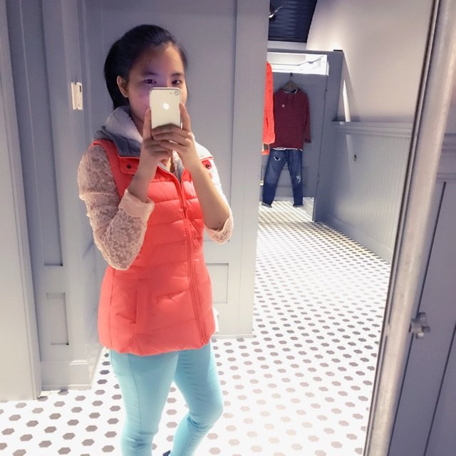 Hollister 霍利斯特