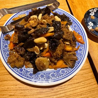 四季烤麸
