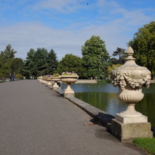 Qew Garden： 伦敦皇家植物园的...