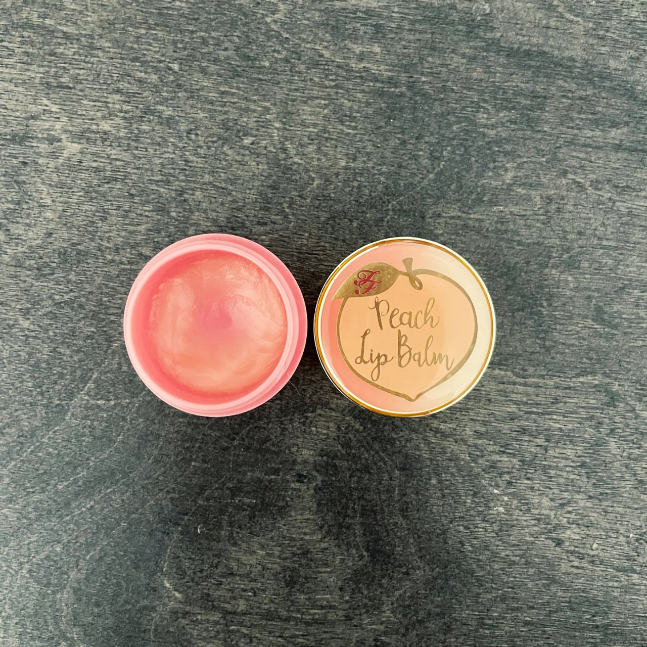 Too Faced 桃子唇膏🍑...