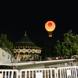 尔湾大公园的热气球免费体验...