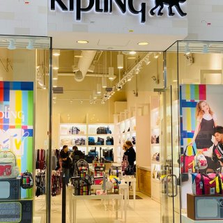 Kipling：物美价廉又好用的品牌👏...