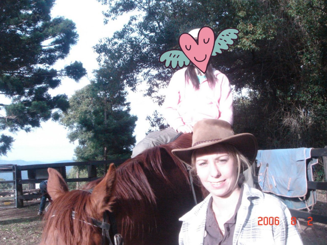 ❣我的童年❣ 第一次骑马🐴...