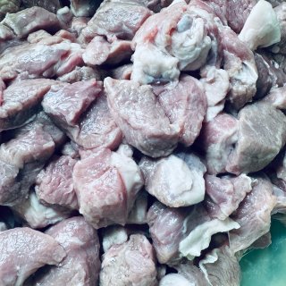 Costco的羊腿肉做的孜然羊肉...