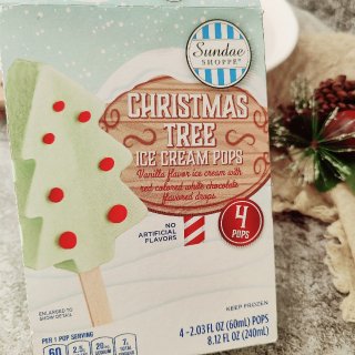 史上与图片最符合的实物- 圣诞树冰淇淋...