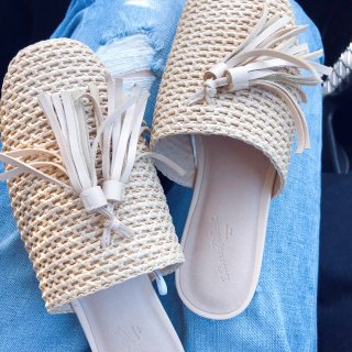 推荐一双写满夏天的编织穆勒鞋💕...