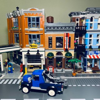 Lego 10264 Corner Ga...
