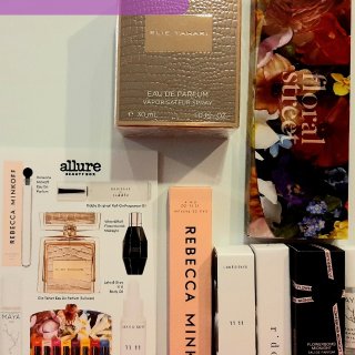 Allure 12月份盒子和限定香水盒...