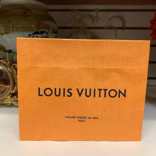 Louis Vuitton牛年小丝巾...