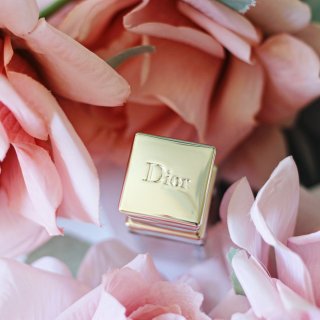 Dior花蜜系列 玫瑰小粉钻精华🌸...