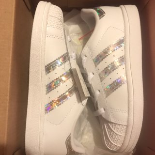 adidas 阿迪达斯