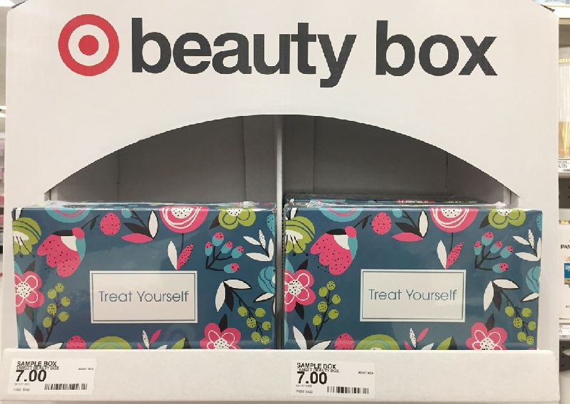 Target现有多款美妆盒子热卖