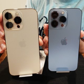 Buy iPhone 13 Pro and iPhone 13 Pro Max - Apple