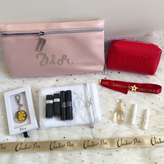 【开箱】Dior美妆满150刀送10样赠...