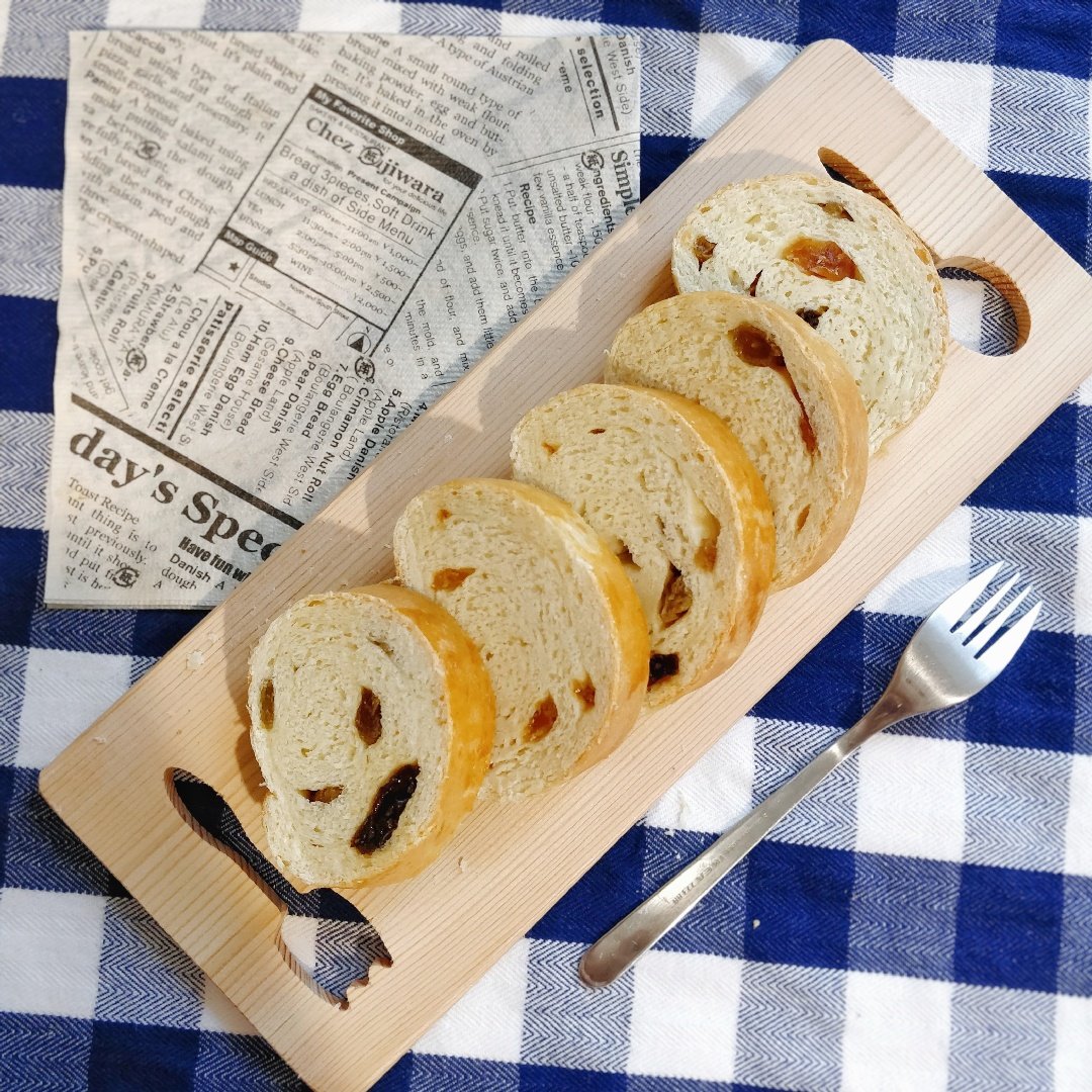 葡萄乾木材麵包🍞自己找回的童年回憶...