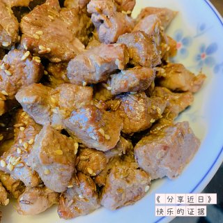 盛夏：烧饼 + 烤羊肉生菜卷 yum！...