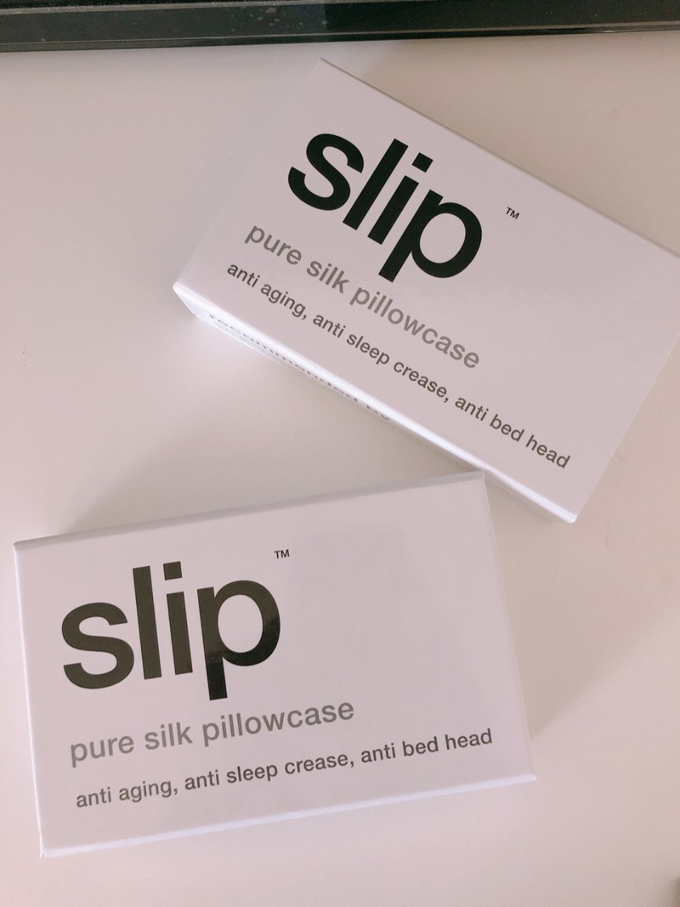 Slip | Pillow case 枕...