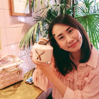 粉嫩的春天穿搭...