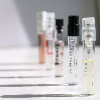#7 清理梳妆台 | perfume s...