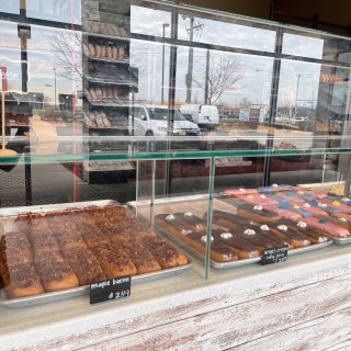 家庭式甜甜圈店🍩｜伊州郊區探店🔍｜周末早...
