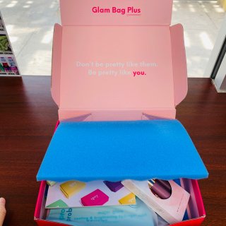 Ipsy Glam Bag Plus