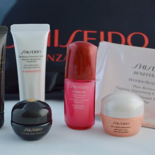 Shiseido 资生堂,Future Solution LX,🈵️购好礼,红腰子精华中样,洗面奶,眼膜