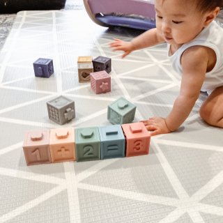 多功能矽膠積木👶讓寶寶在玩中學習...