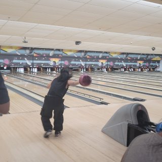 Classic Bowling Cent...