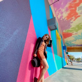 儿童博物馆的彩色高墙们🌈...