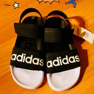 Adidas 阿迪达斯
