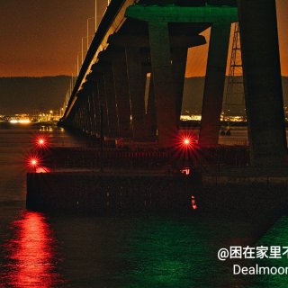 夜色.桥.灯