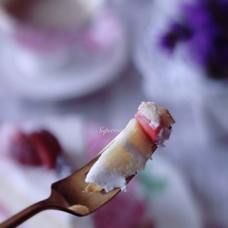 ❤️巴黎贝甜家最好吃的【草莓夹心蛋糕】...