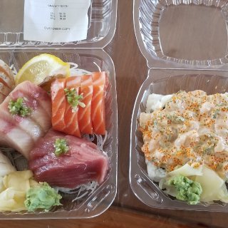 上个星期想到要吃sashimi所以在附近...