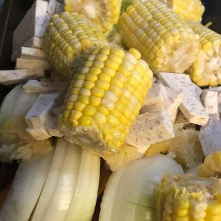 玉米🌽排骨湯 ｜ 好吃又營養...