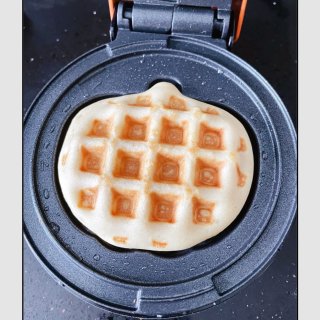 mini waffle maker 试用...