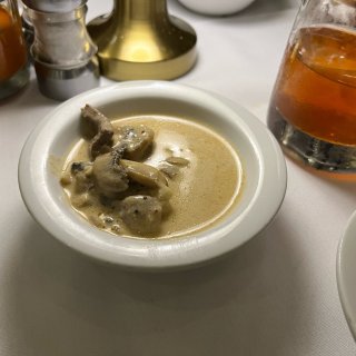 LA探店丨蘑菇汤超好喝的M Grill巴...
