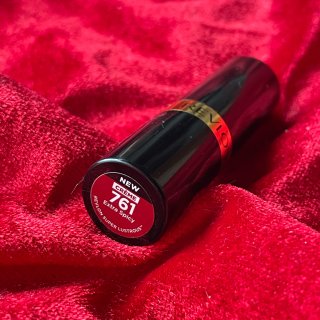 Revlon Super Lustrous Moisturizing Lipstick with Vitamin E, Cream Finish in Red, 761 Extra Spicy, 0.15 oz - Walmart.com