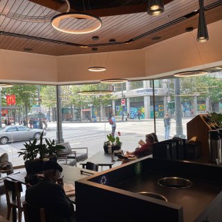 西雅图Victrola咖啡馆探店测评...