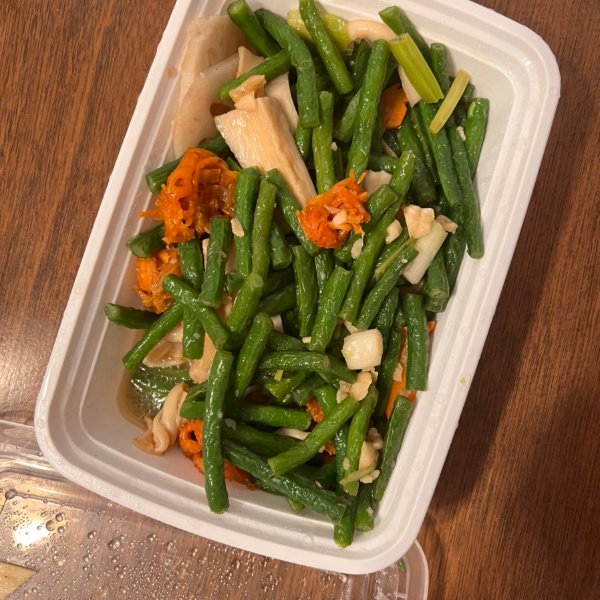 豇豆炒花肚