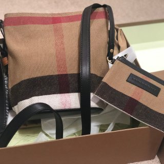 Burberry Outlet Sale